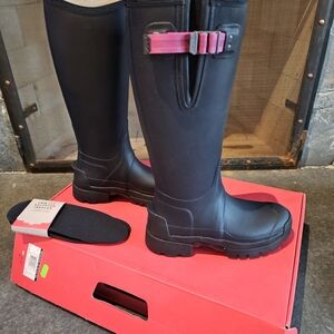 Hunter Black Boots with Pink Accent